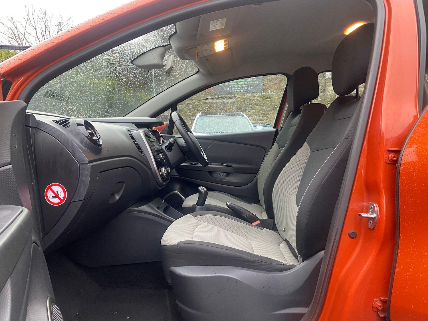 Used Renault Captur 2013 for sale - 76592889: Photo 11