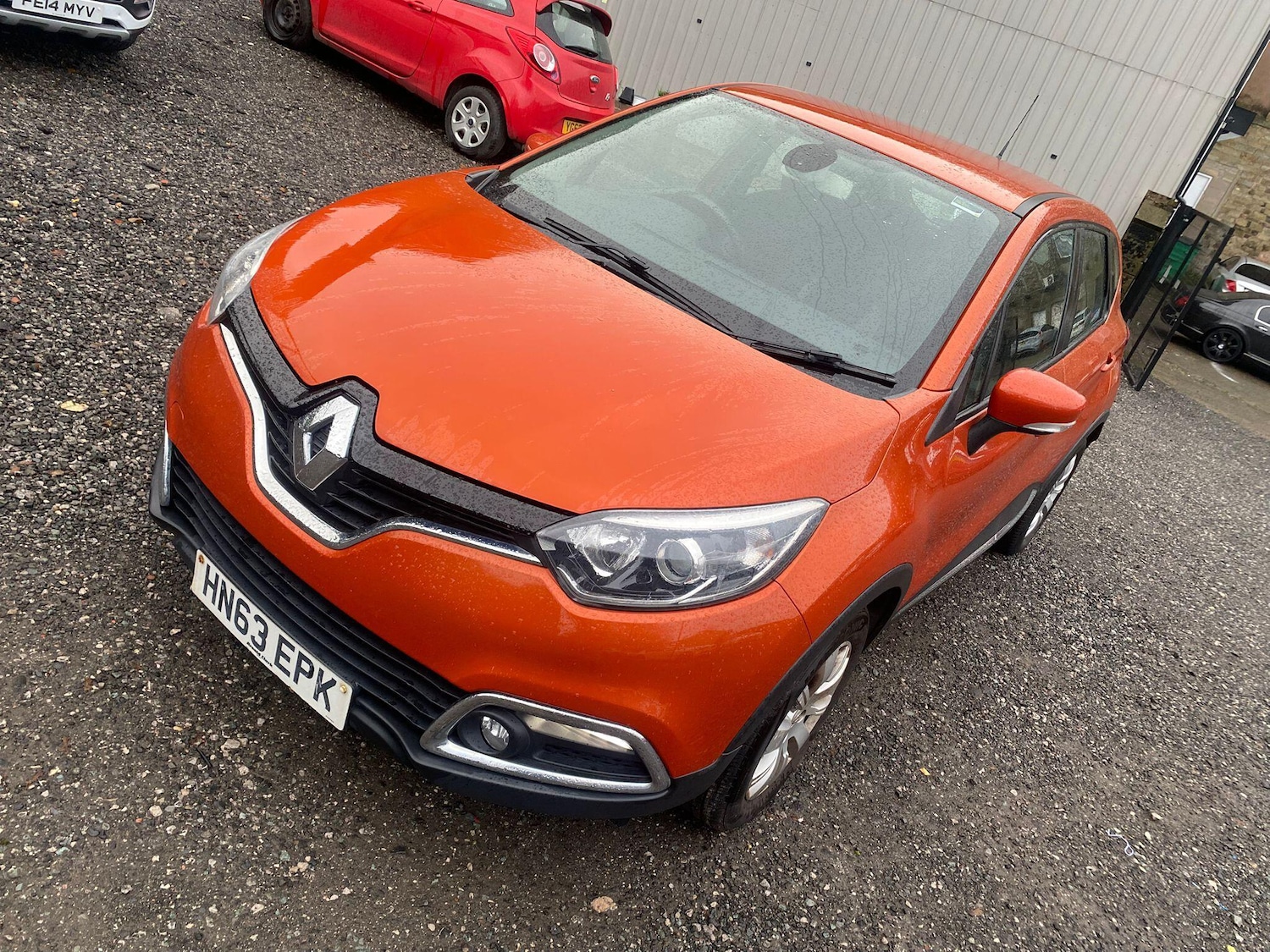 Used Renault Captur 2013 for sale - 76592889: Photo 2