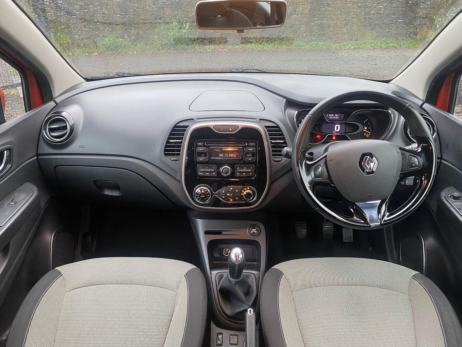 Used Renault Captur 2013 for sale - 76592889: Photo 8