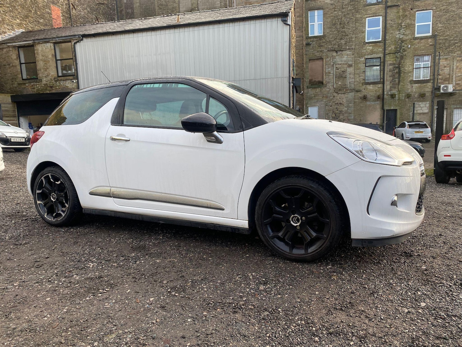 Used Citroen DS3 2013 for sale - 76913384: Photo 1