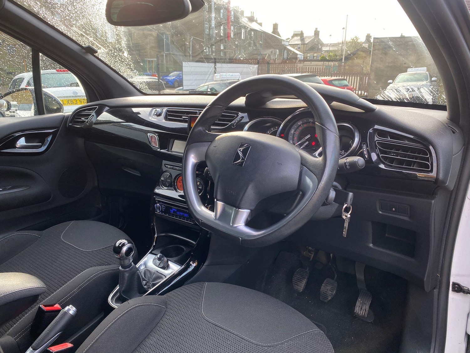 Used Citroen DS3 2013 for sale - 76913384: Photo 13