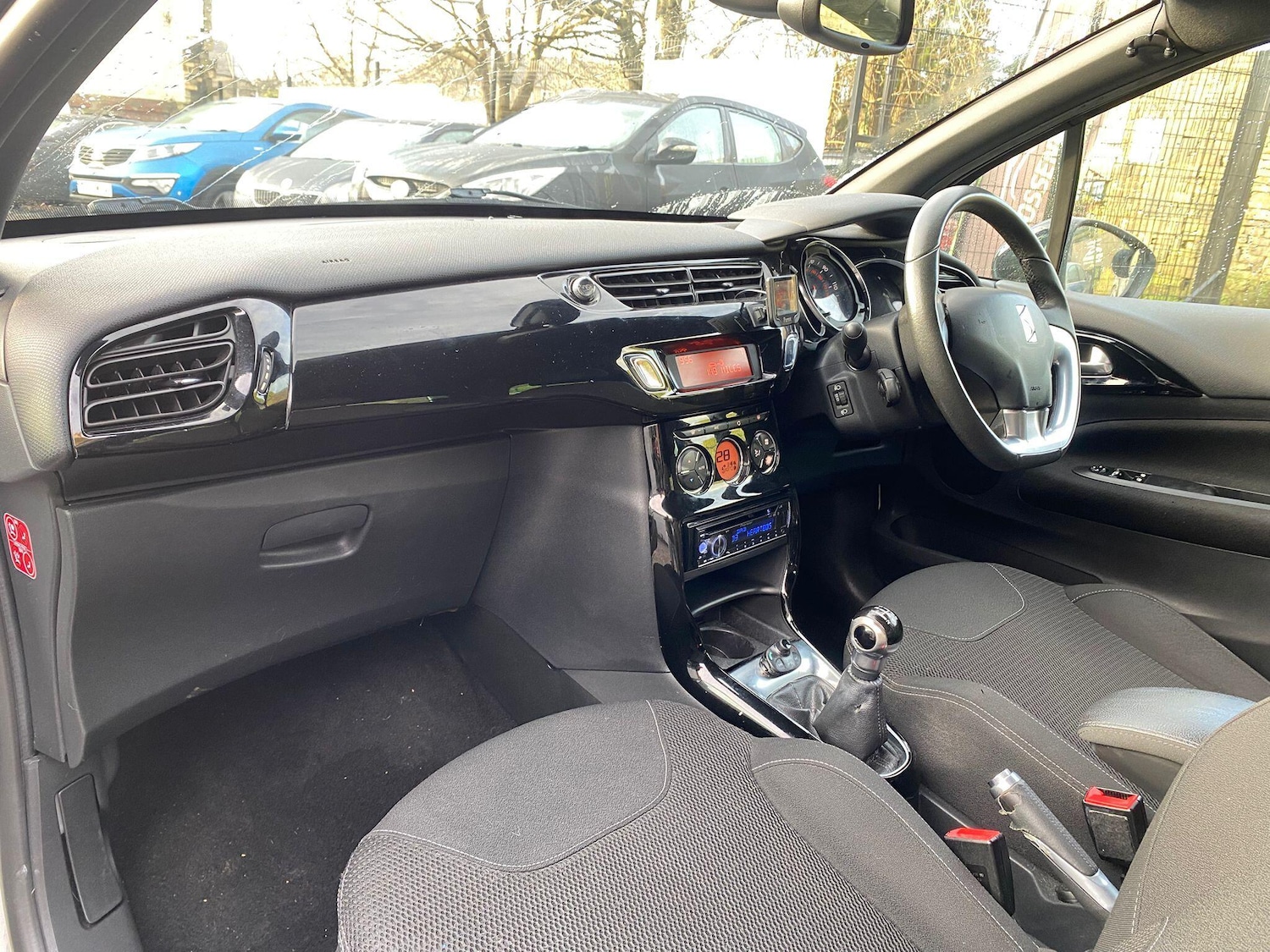 Used Citroen DS3 2013 for sale - 76913384: Photo 14