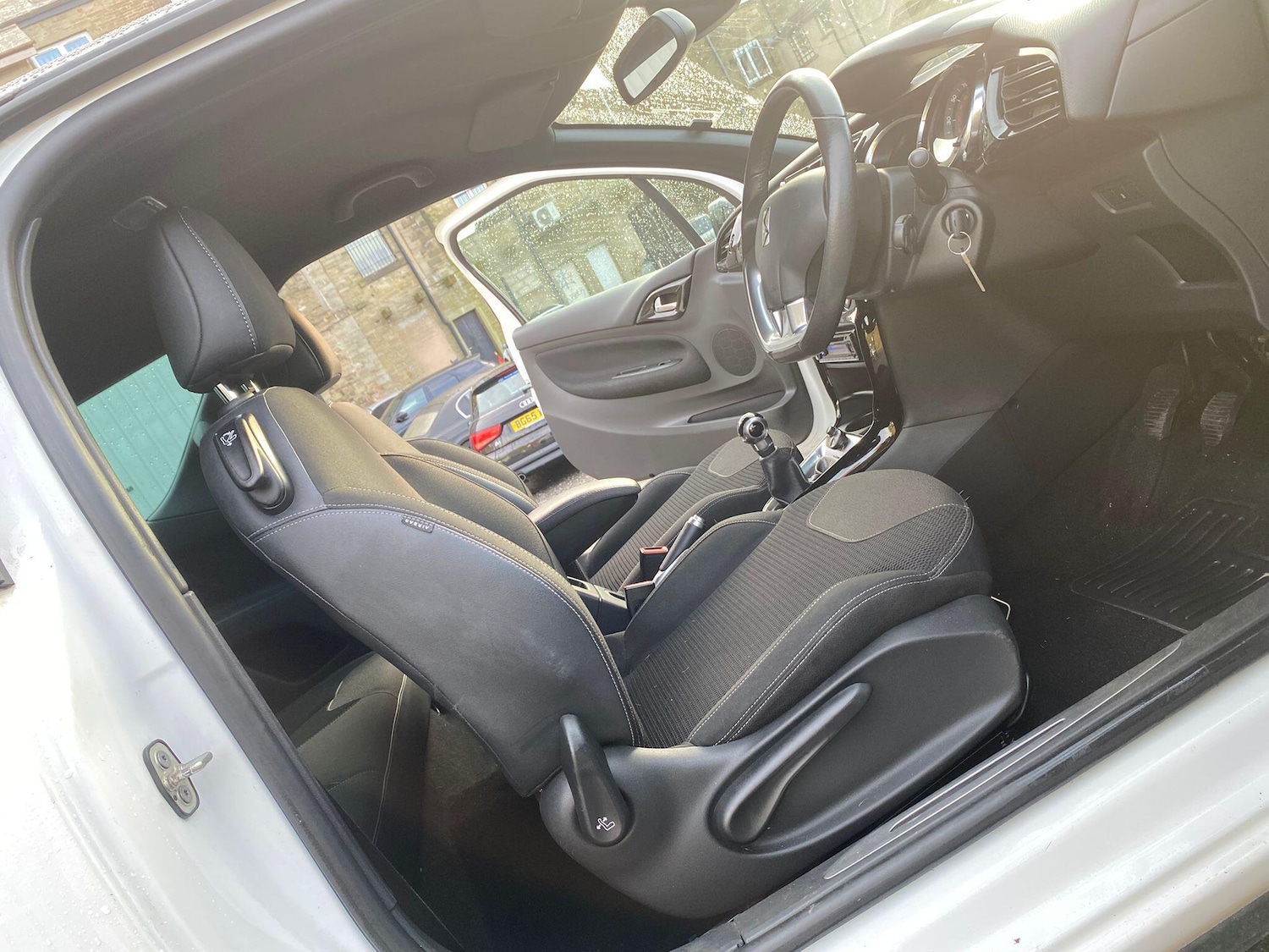 Used Citroen DS3 2013 for sale - 76913384: Photo 8