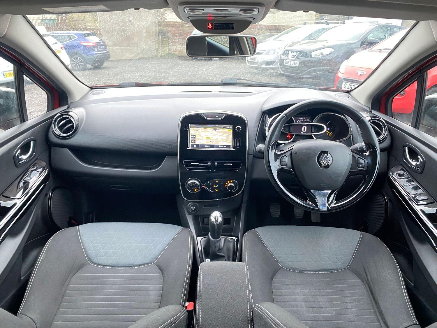 Used Renault Clio 2014 for sale - 77386372: Photo 15