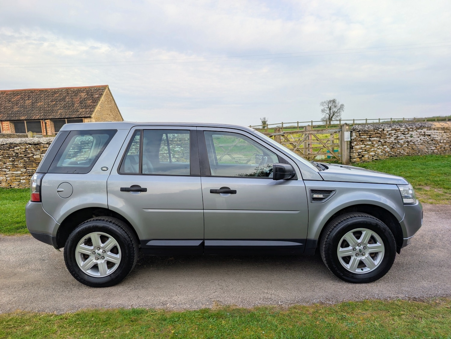 Used Land Rover Freelander 2 2013 for sale - 78176231: Photo 4