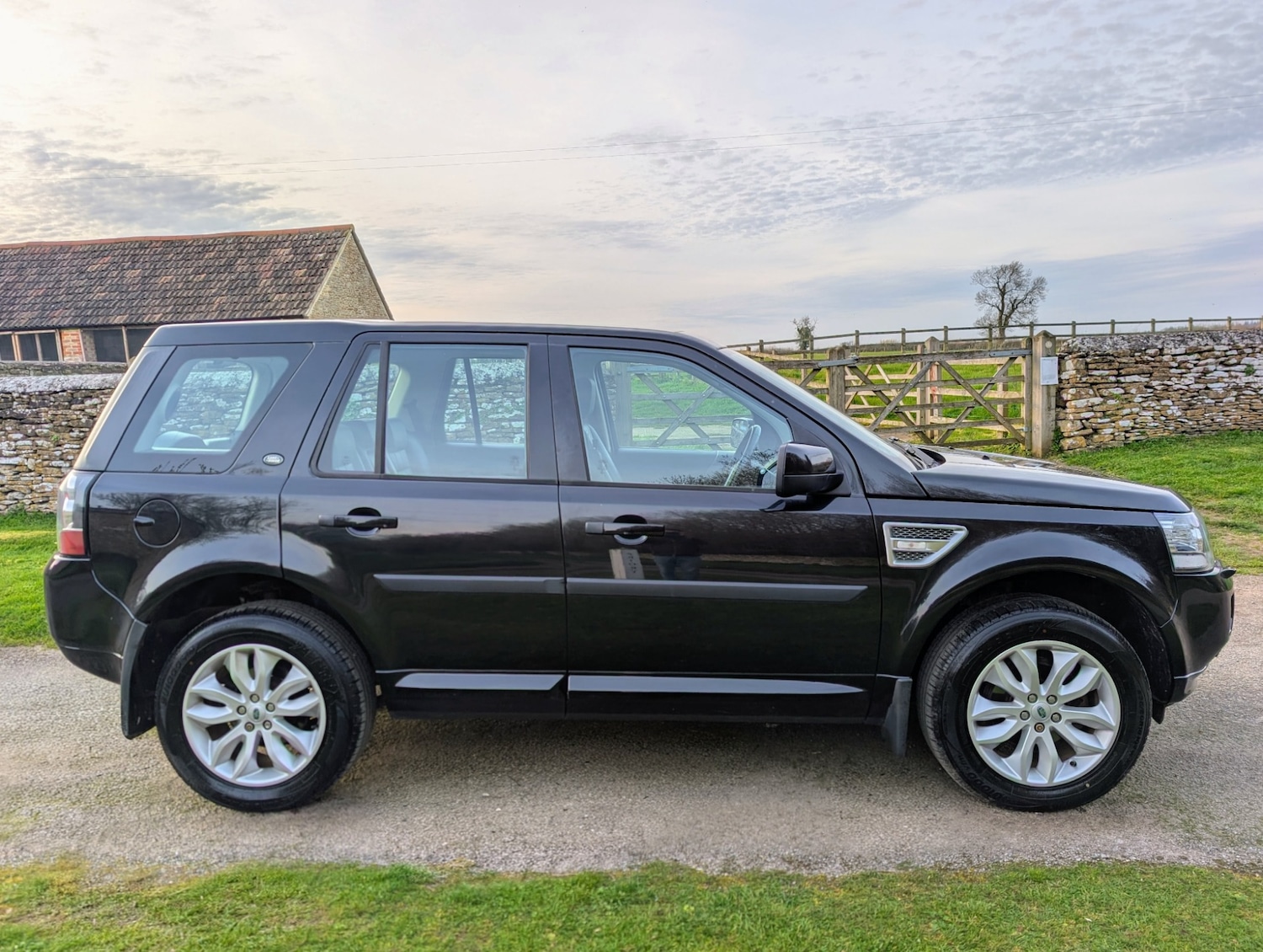 Used Land Rover Freelander 2013 for sale - 77974767: Photo 4