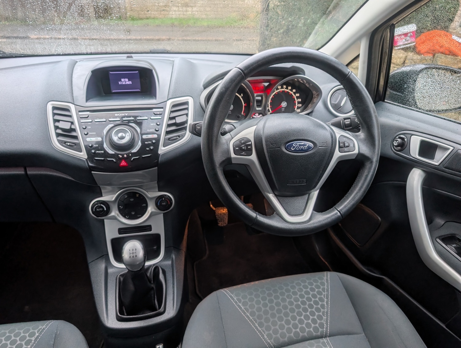 Used Ford Fiesta 2012 for sale - 76971526: Photo 12