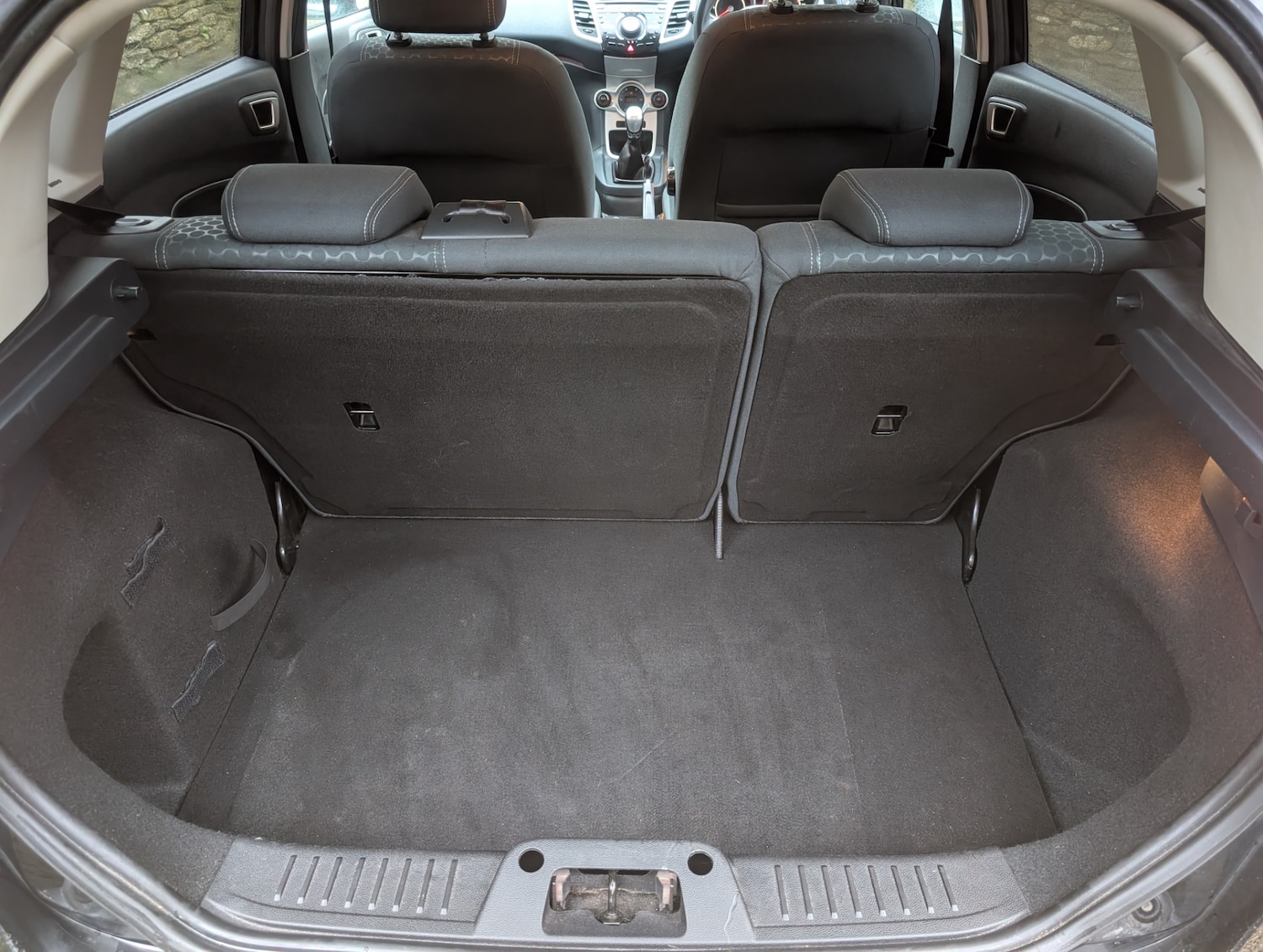 Used Ford Fiesta 2012 for sale - 76971526: Photo 8