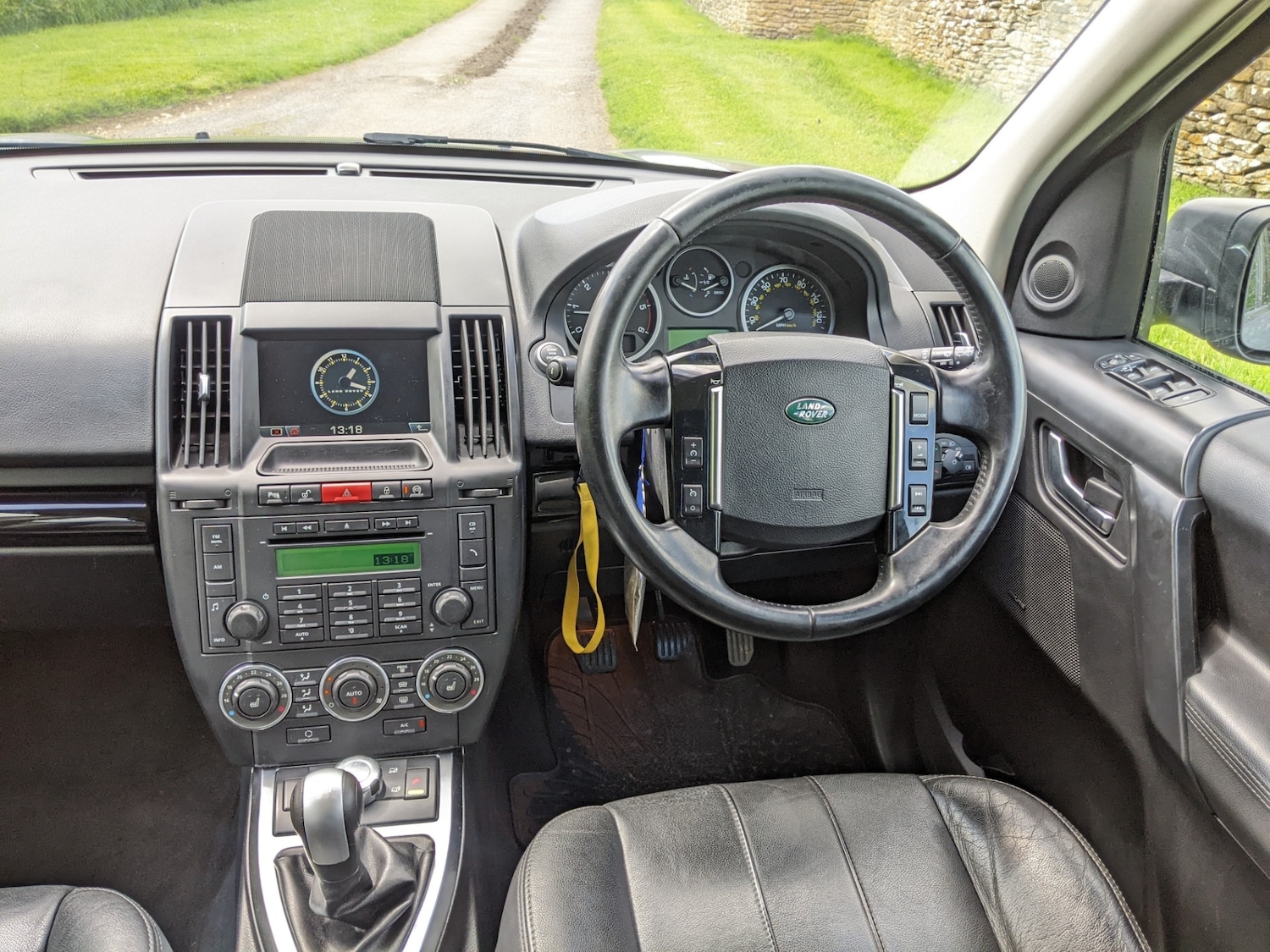 Used Land Rover Freelander 2011 for sale - 77113931: Photo 12