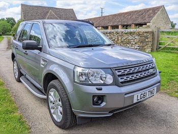 2011 (61) - 2.2 TD4 XS 5dr