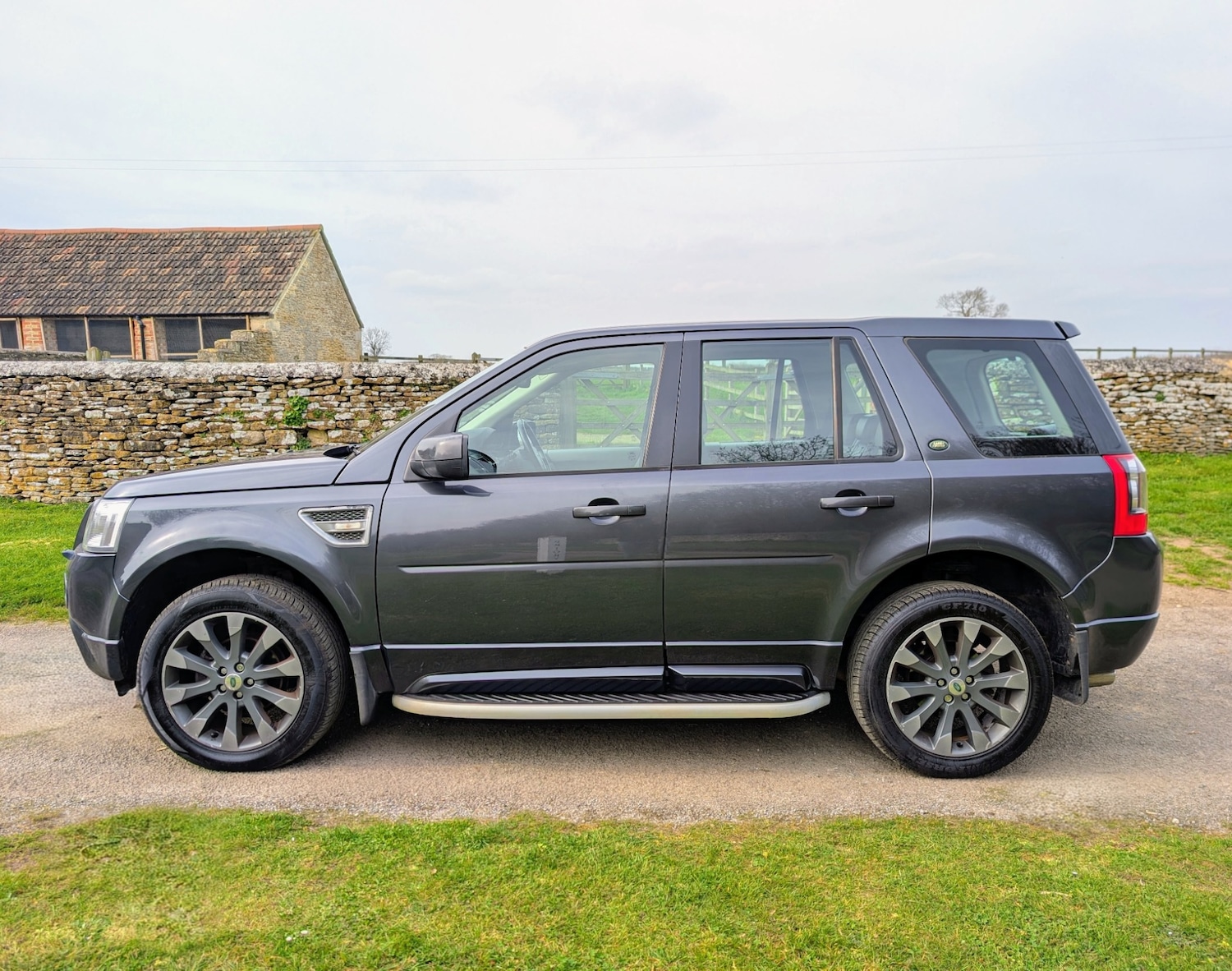 Used Land Rover Freelander 2010 for sale - 77997187: Photo 5