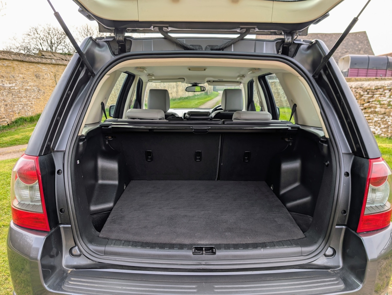 Used Land Rover Freelander 2010 for sale - 77997187: Photo 9