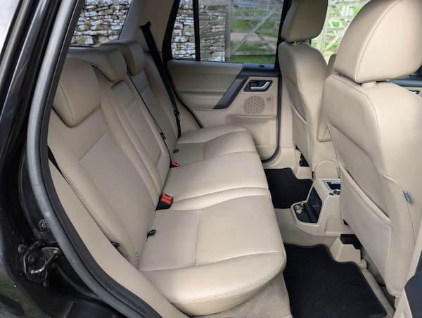 Used Land Rover Freelander 2 2010 for sale - 76231079: Photo 10