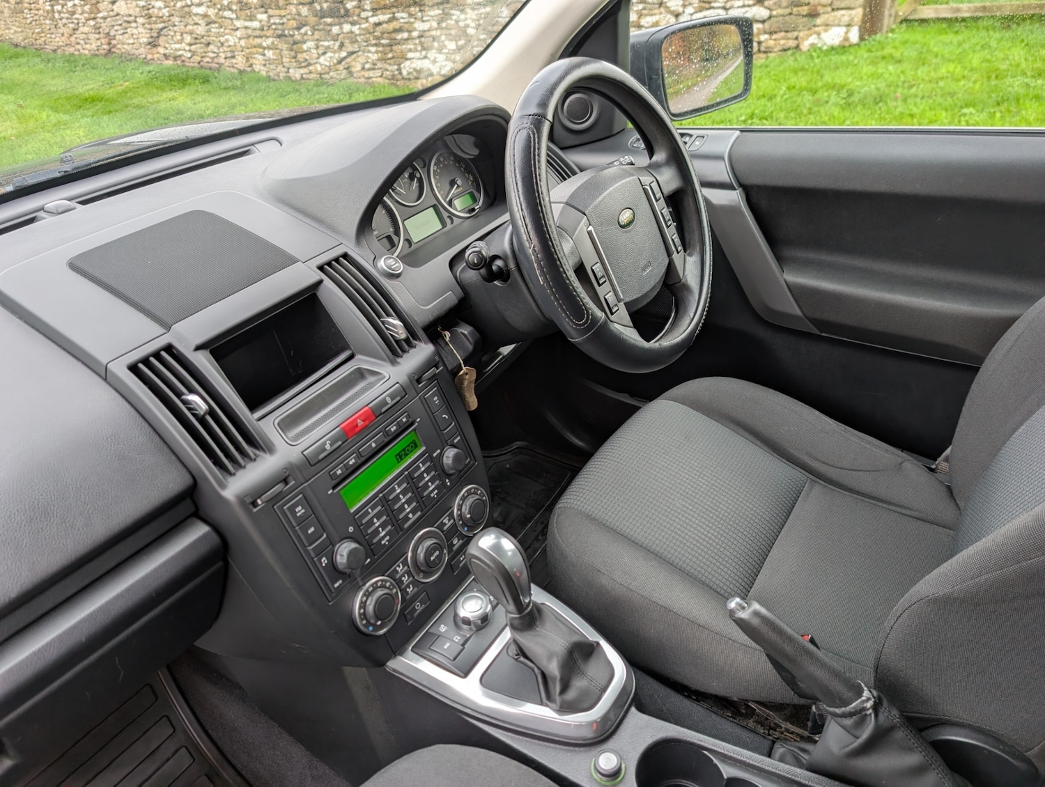 Used Land Rover Freelander 2010 for sale - 76555229: Photo 13