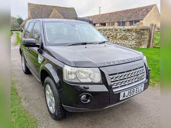 Used Land Rover Freelander 2010 for sale - 76555229: Photo