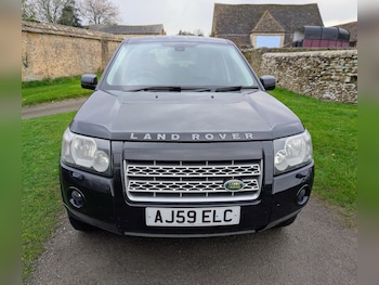 Used Land Rover Freelander 2010 for sale - 76555229: Photo