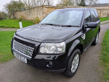 Used Land Rover Freelander 2010 for sale - 76555229: Photo