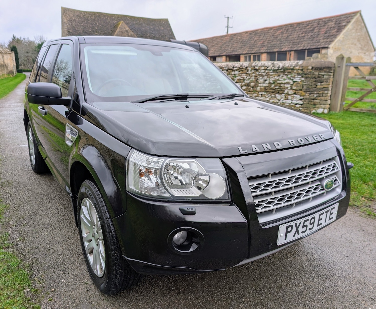 Used Land Rover Freelander 2010 for sale - 76948645: Photo 1