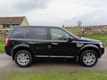 Used Land Rover Freelander 2010 for sale - 76948645: Photo