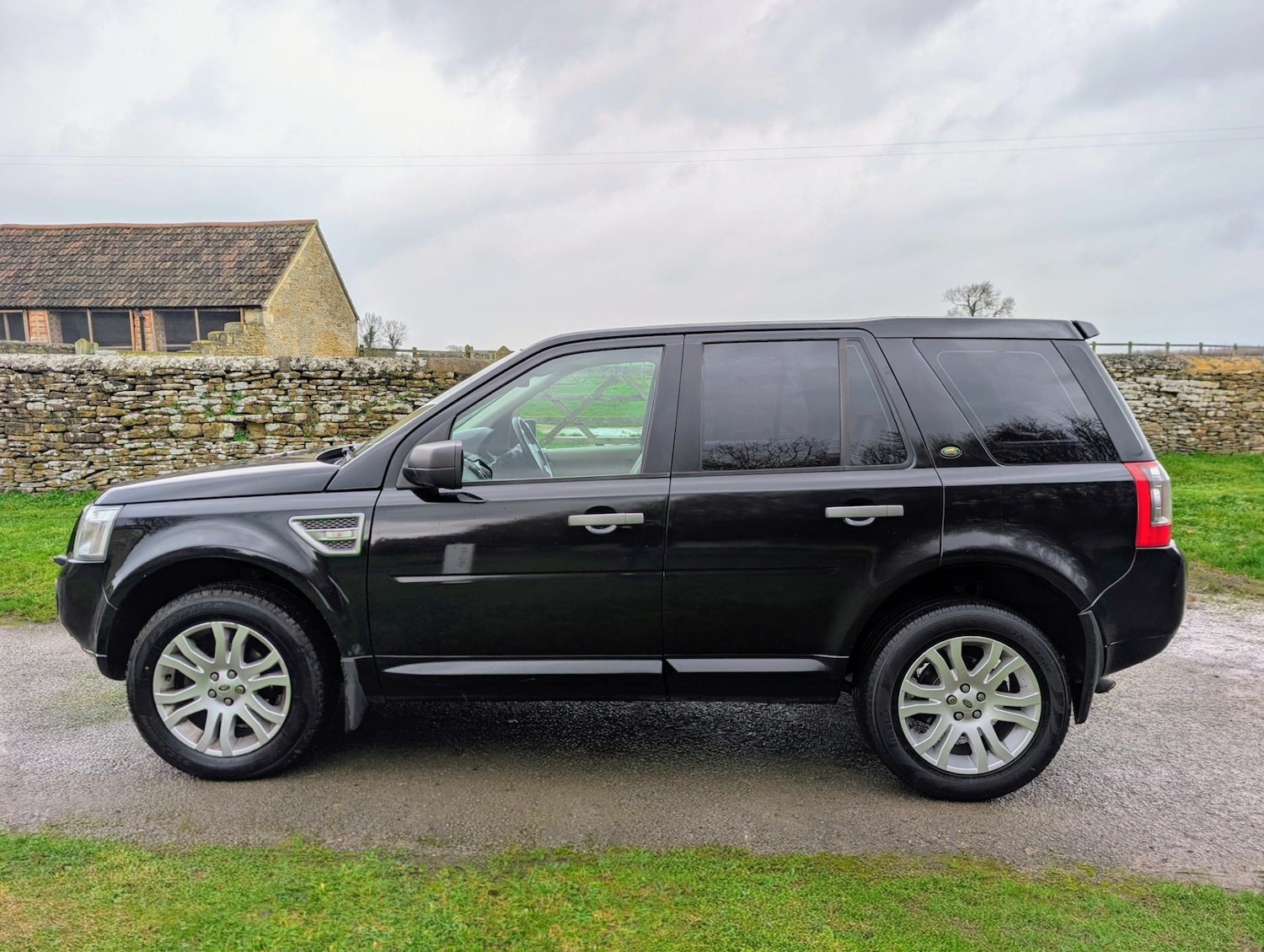Used Land Rover Freelander 2010 for sale - 76948645: Photo 5