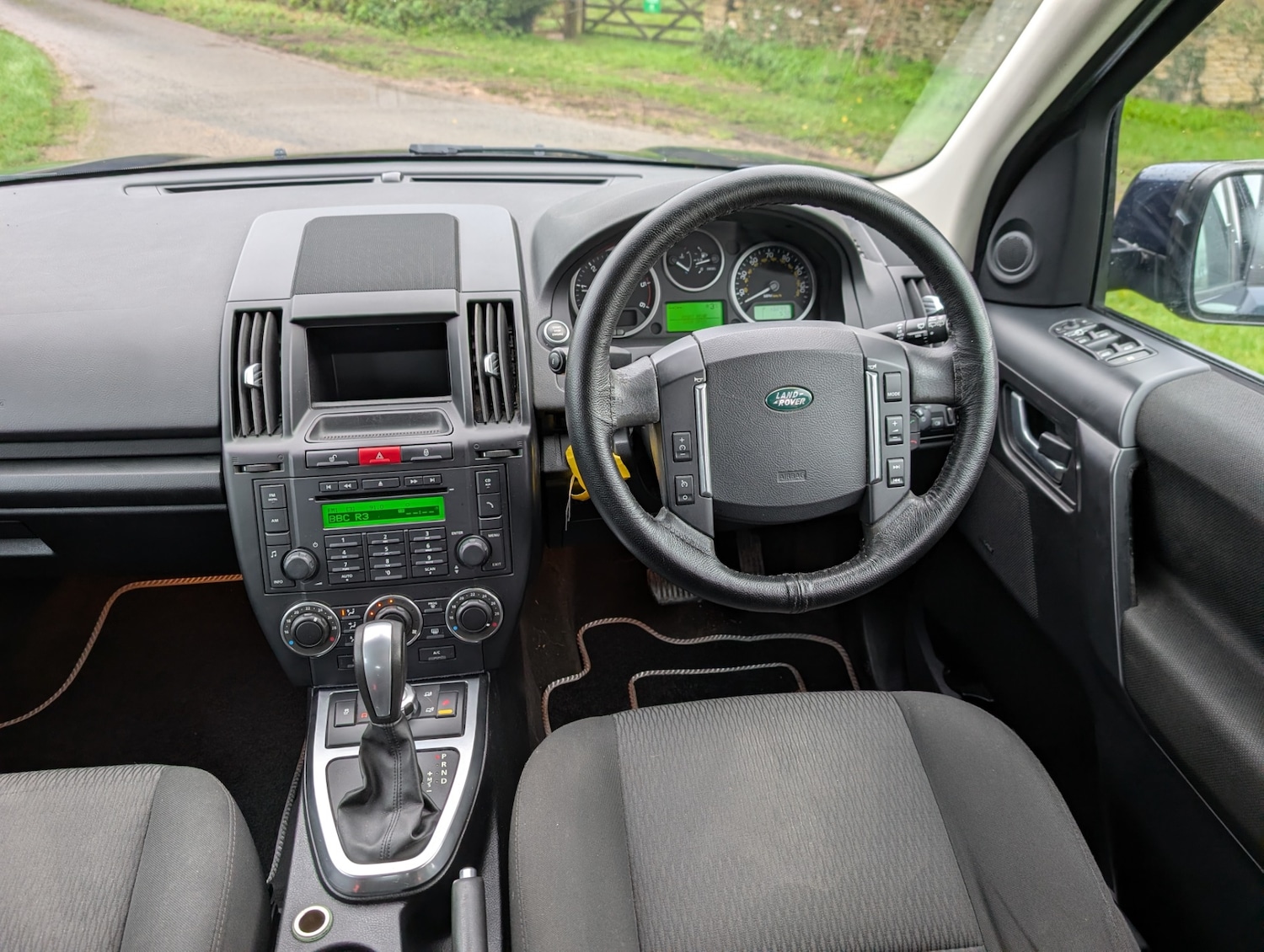 Used Land Rover Freelander 2011 for sale - 76972114: Photo 12