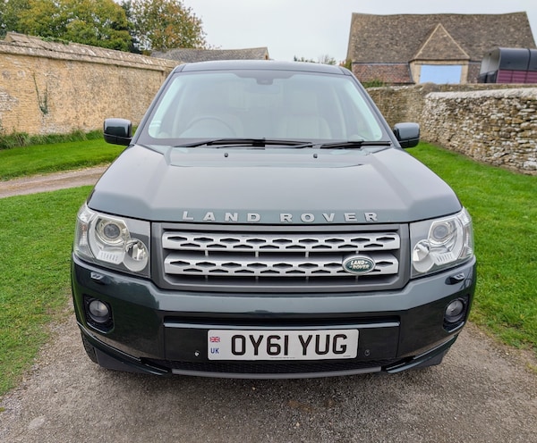 Used Land Rover Freelander 2 2011 for sale - 76273255: Photo 2