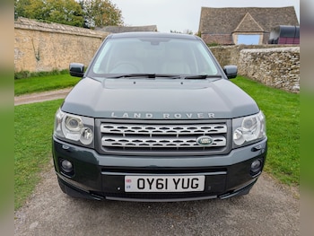 Used Land Rover Freelander 2 2011 for sale - 76273255: Photo 2