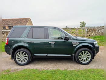 Used Land Rover Freelander 2 2011 for sale - 76273255: Photo 4