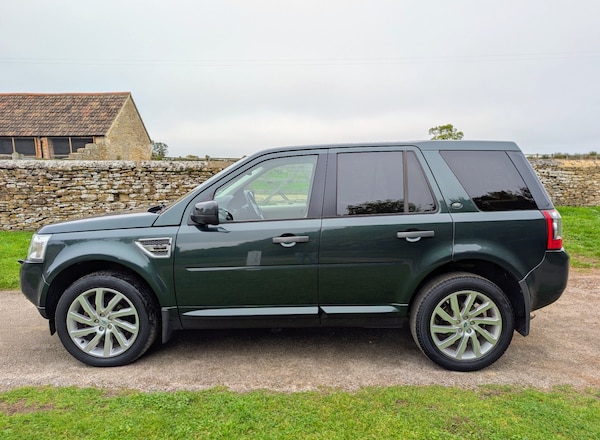Used Land Rover Freelander 2 2011 for sale - 76273255: Photo 5