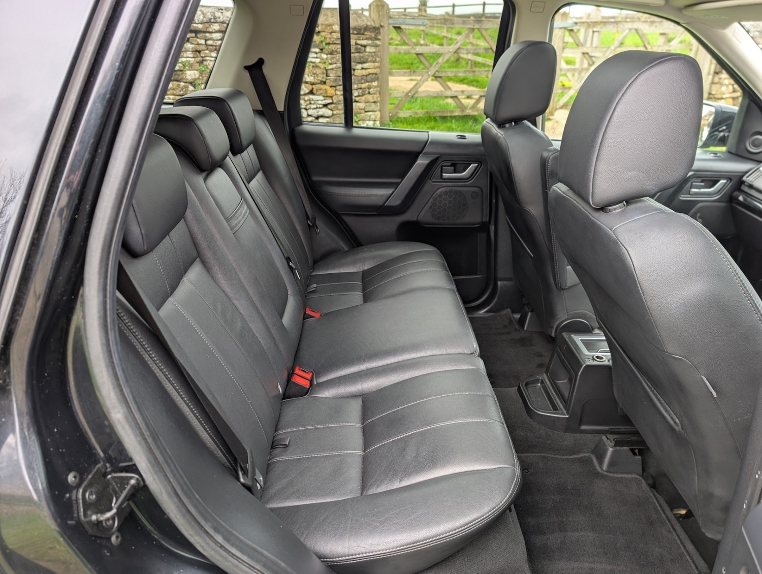 Used Land Rover Freelander 2 2012 for sale - 77641185: Photo 11