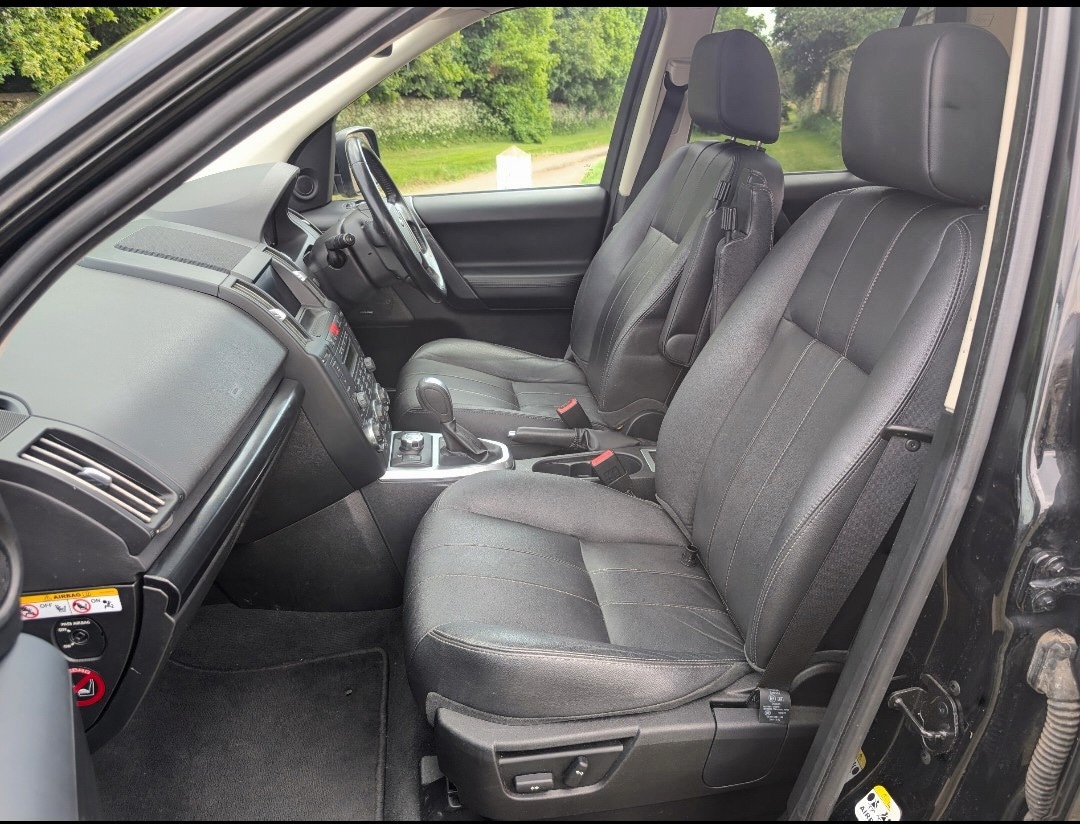 Used Land Rover Freelander 2 2012 for sale - 76461297: Photo 12