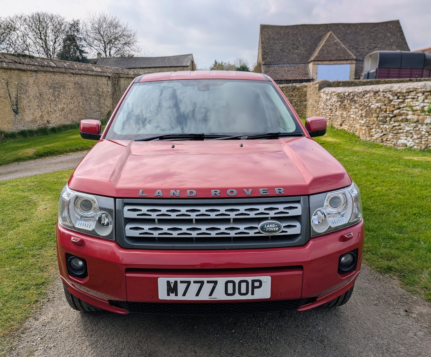 Used Land Rover Freelander 2012 for sale - 77990362: Photo 2