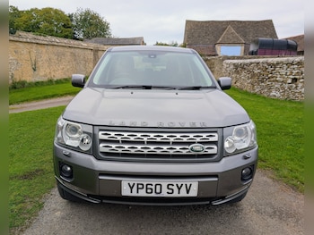 Used Land Rover Freelander 2011 for sale - 76195018: Photo 2