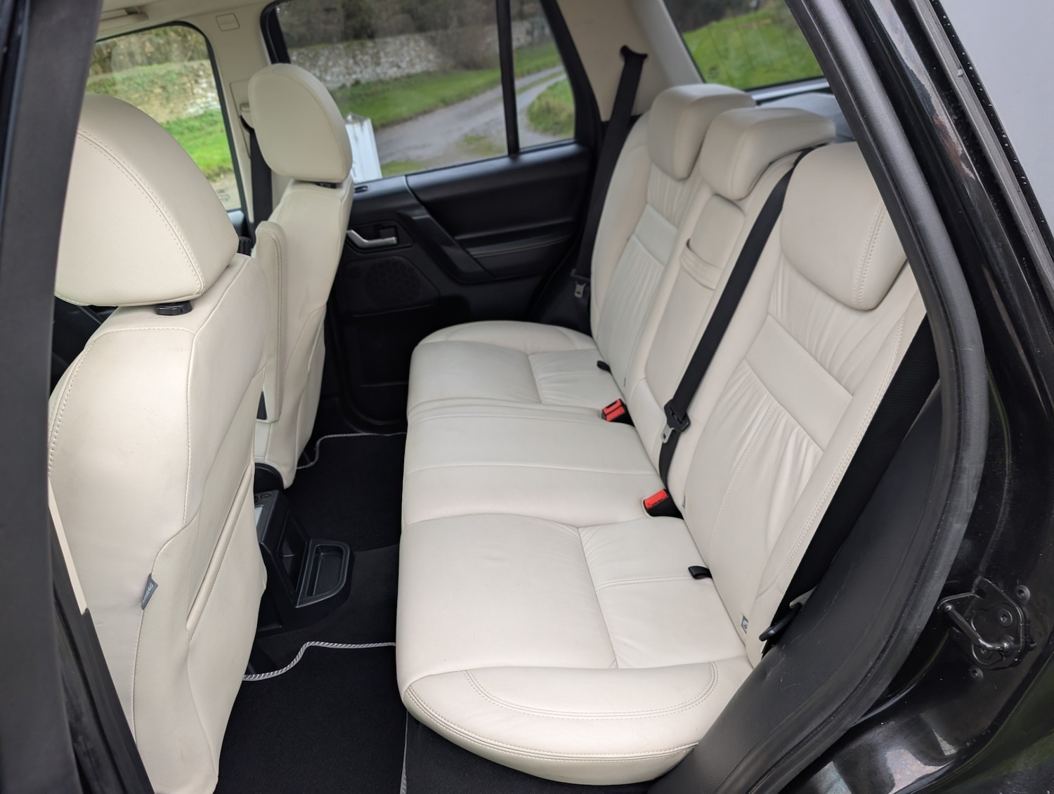 Used Land Rover Freelander 2011 for sale - 77210704: Photo 12