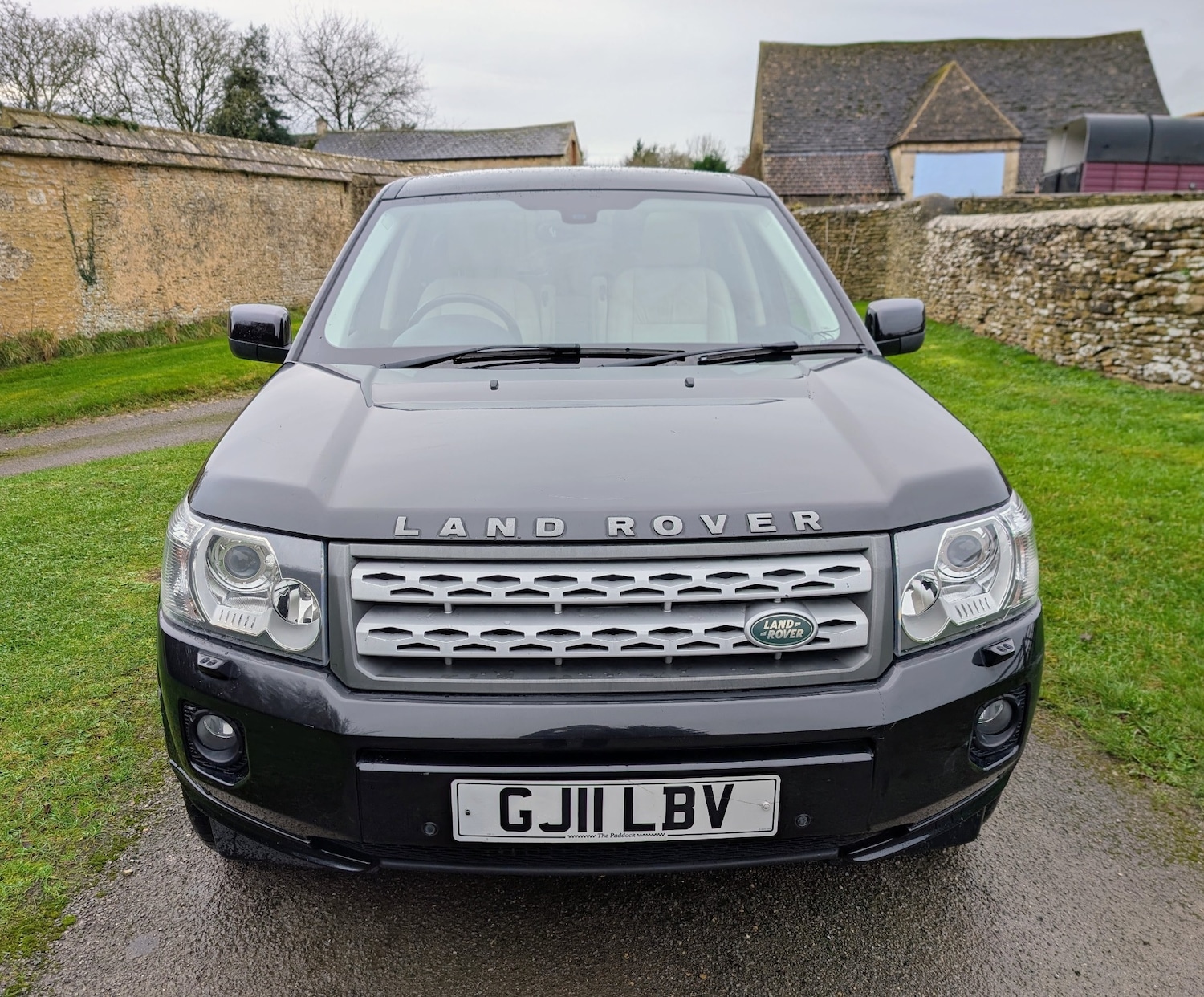 Used Land Rover Freelander 2011 for sale - 77210704: Photo 2