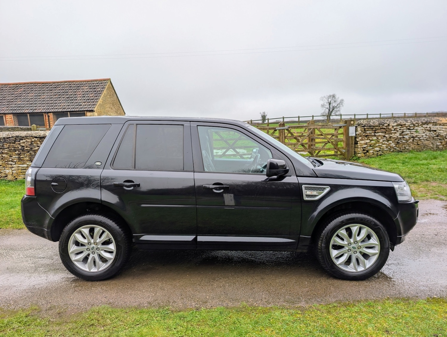 Used Land Rover Freelander 2 2013 for sale - 77475317: Photo 4