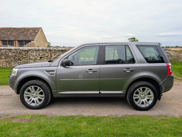 Used Land Rover Freelander 2 2010 for sale - 76116687: Photo 5