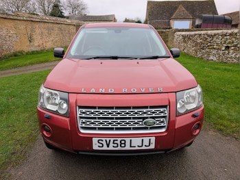 Used Land Rover Freelander 2008 for sale - 76719780: Photo