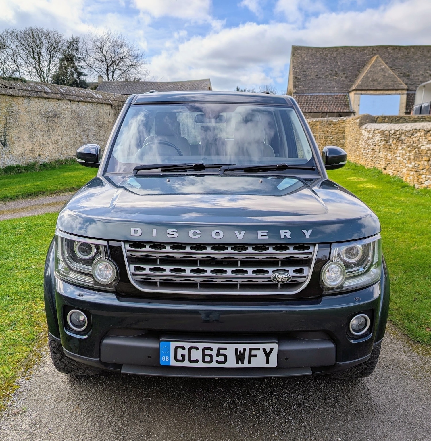 Used Land Rover Discovery 2015 for sale - 77653205: Photo 2