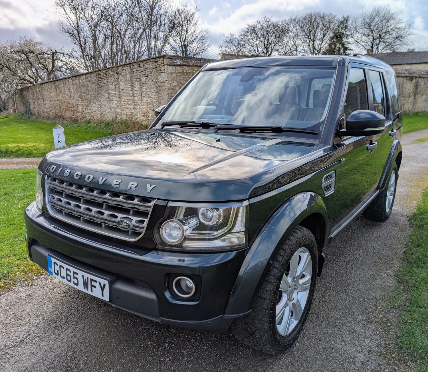 Used Land Rover Discovery 2015 for sale - 77653205: Photo 3