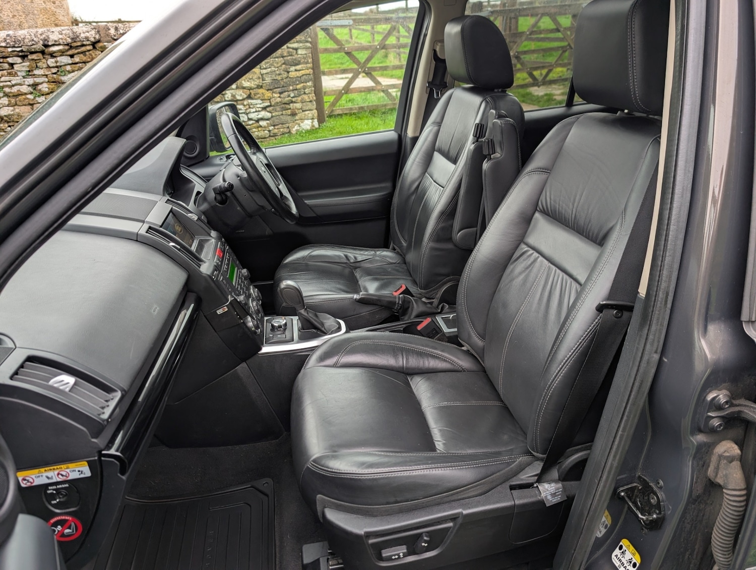 Used Land Rover Freelander 2 2012 for sale - 76554740: Photo 12