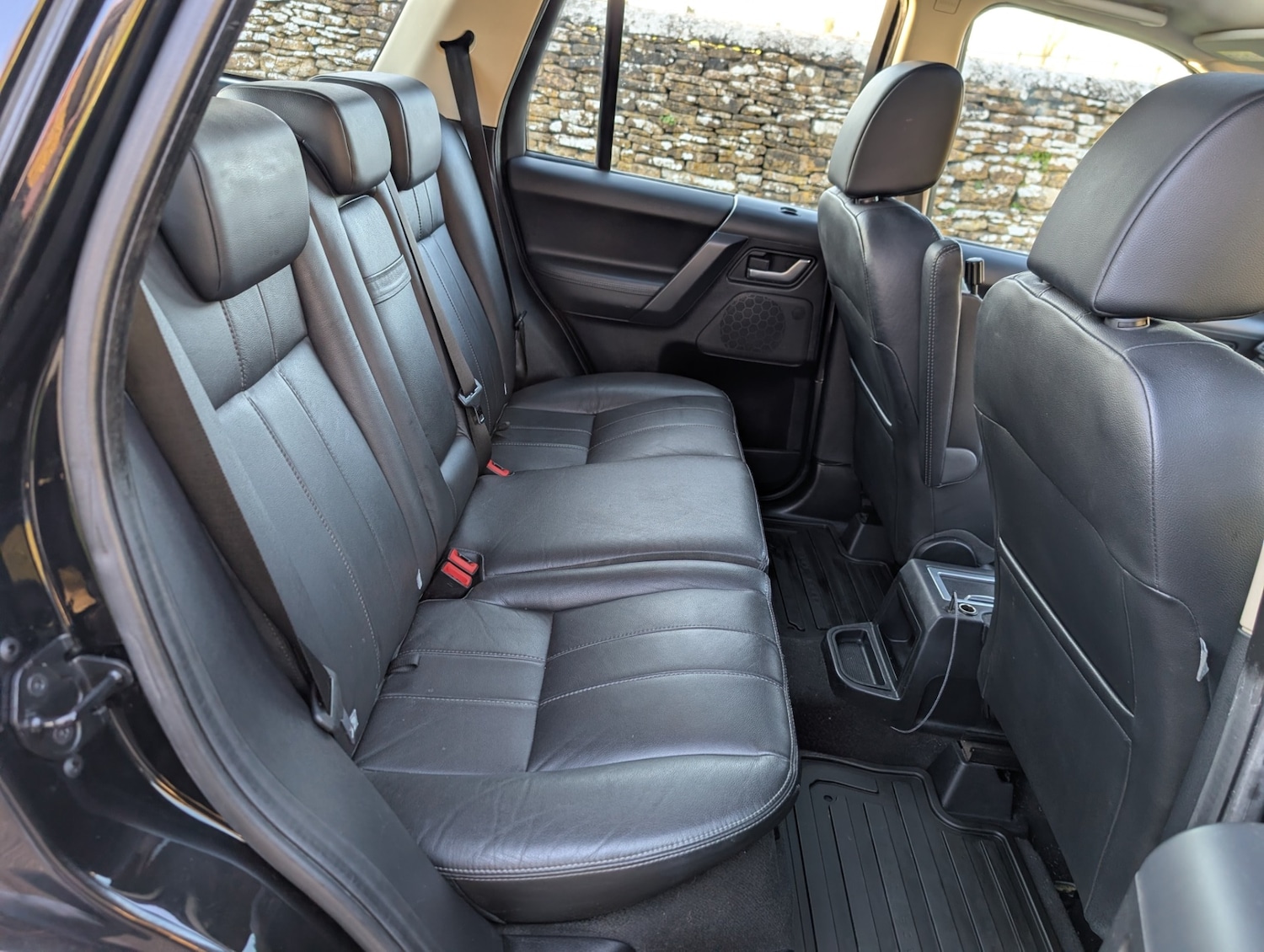 Used Land Rover Freelander 2 2011 for sale - 77976890: Photo 11