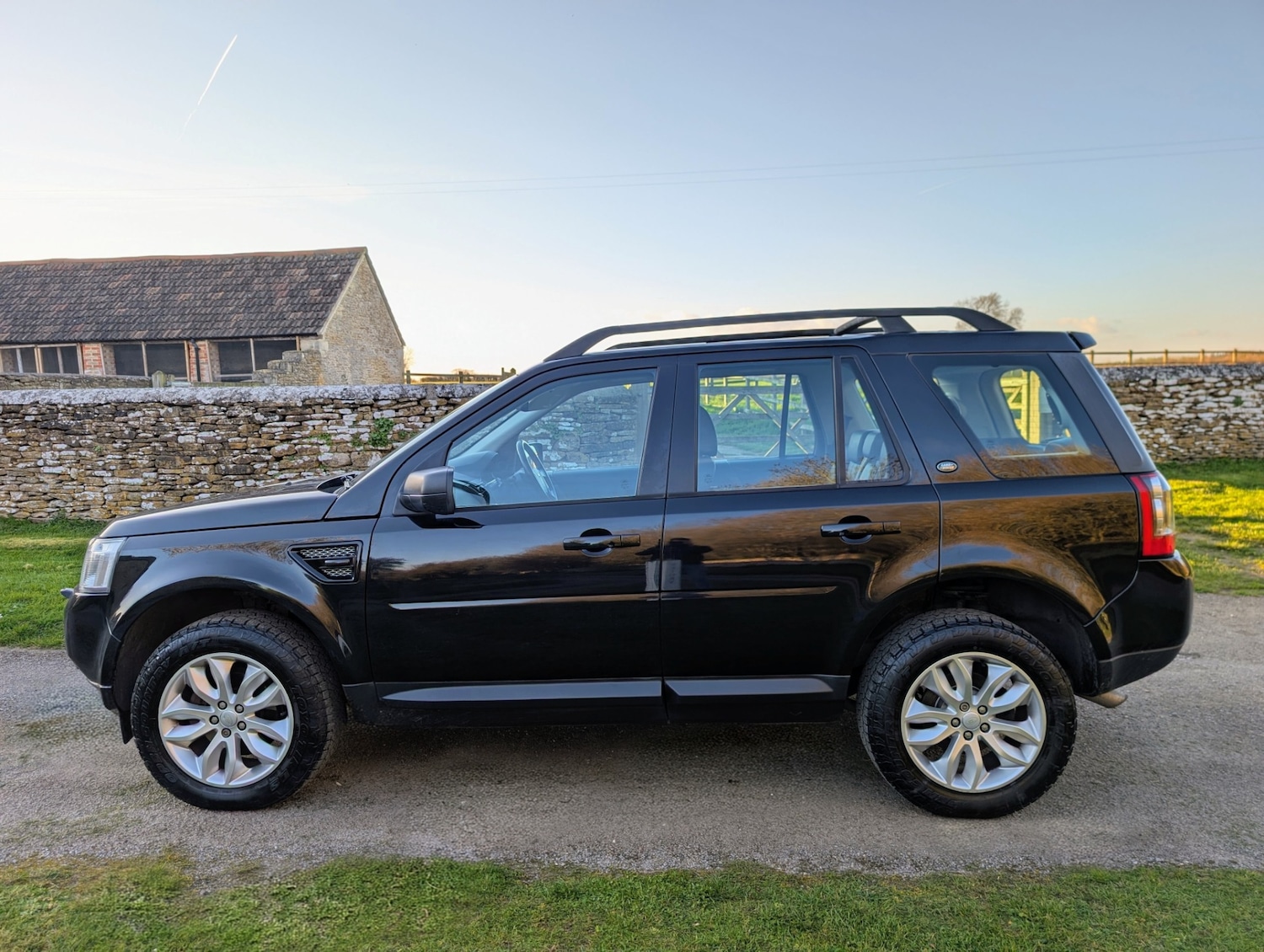 Used Land Rover Freelander 2 2011 for sale - 77976890: Photo 5