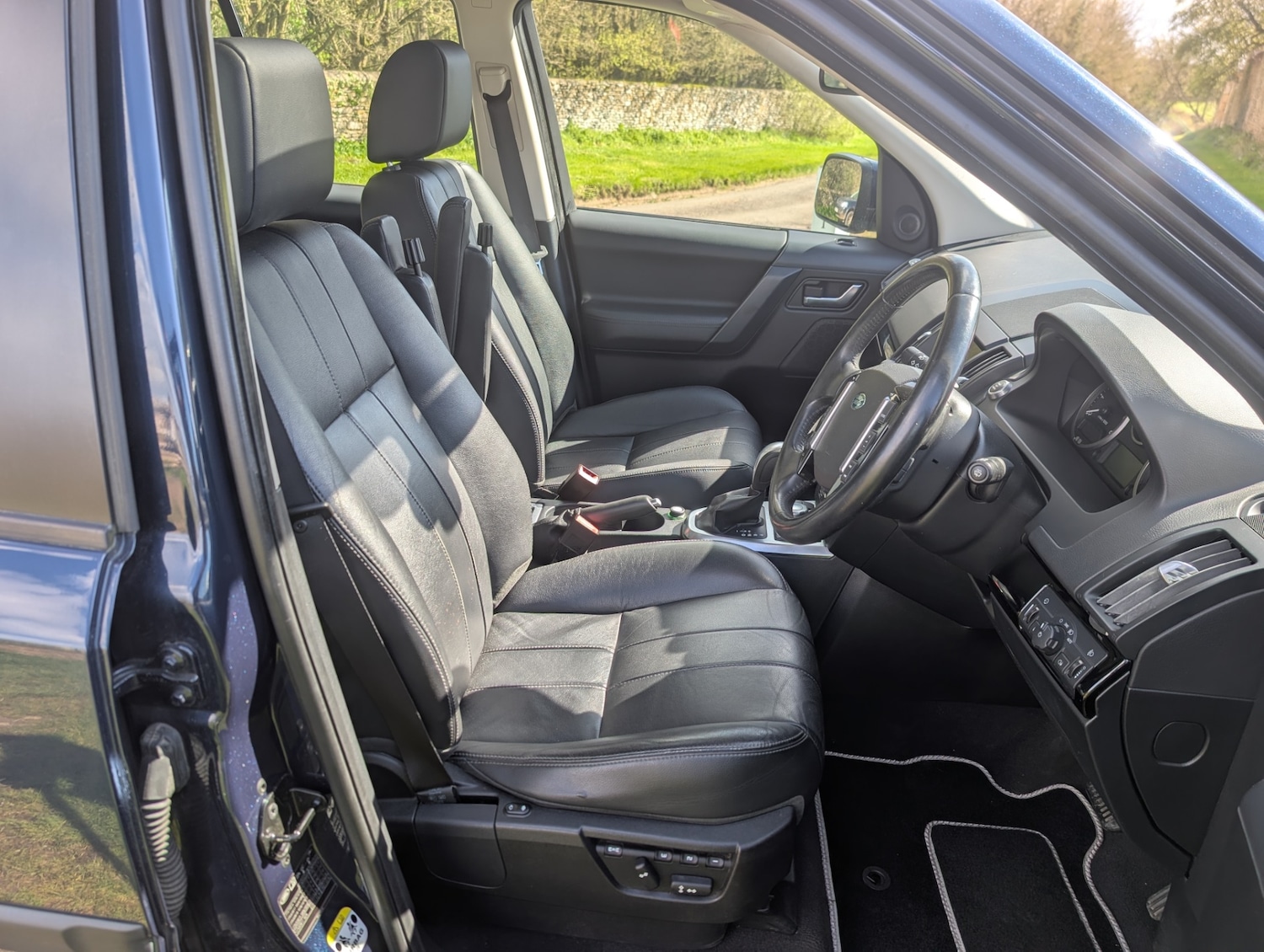 Used Land Rover Freelander 2011 for sale - 78061046: Photo 15