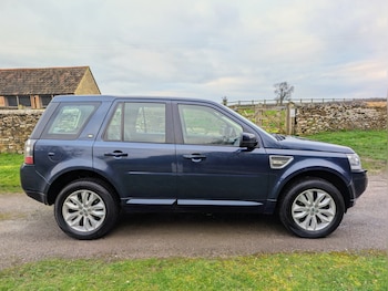 Used Land Rover Freelander 2 2013 for sale - 77609859: Photo
