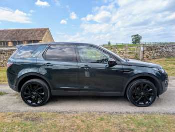 Used Land Rover Discovery Sport 2015 for sale - 75219849: Photo
