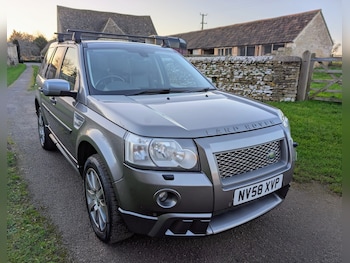 2009 (58) - 2.2 Td4 HST 5dr Auto