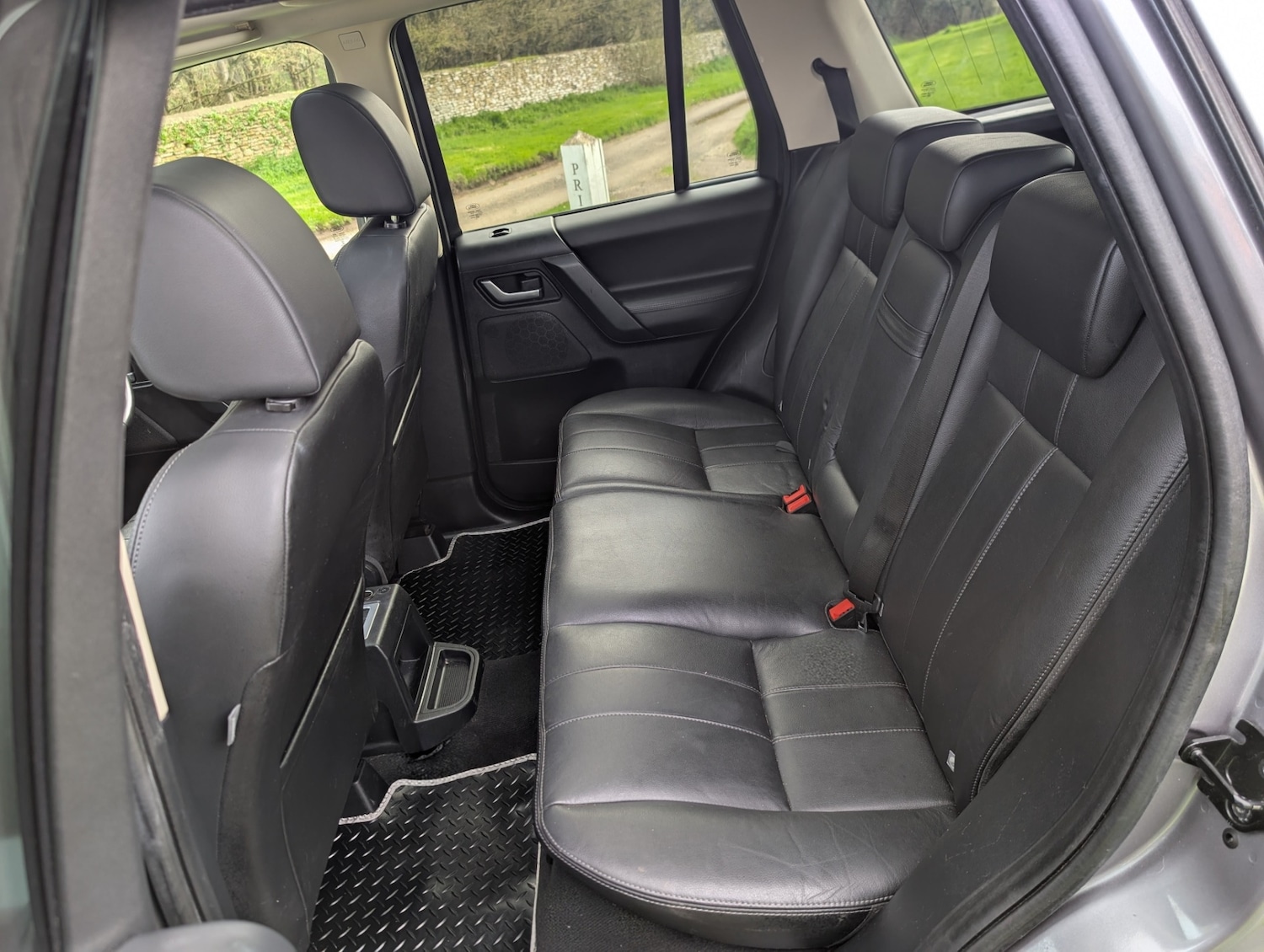 Used Land Rover Freelander 2013 for sale - 77980846: Photo 12