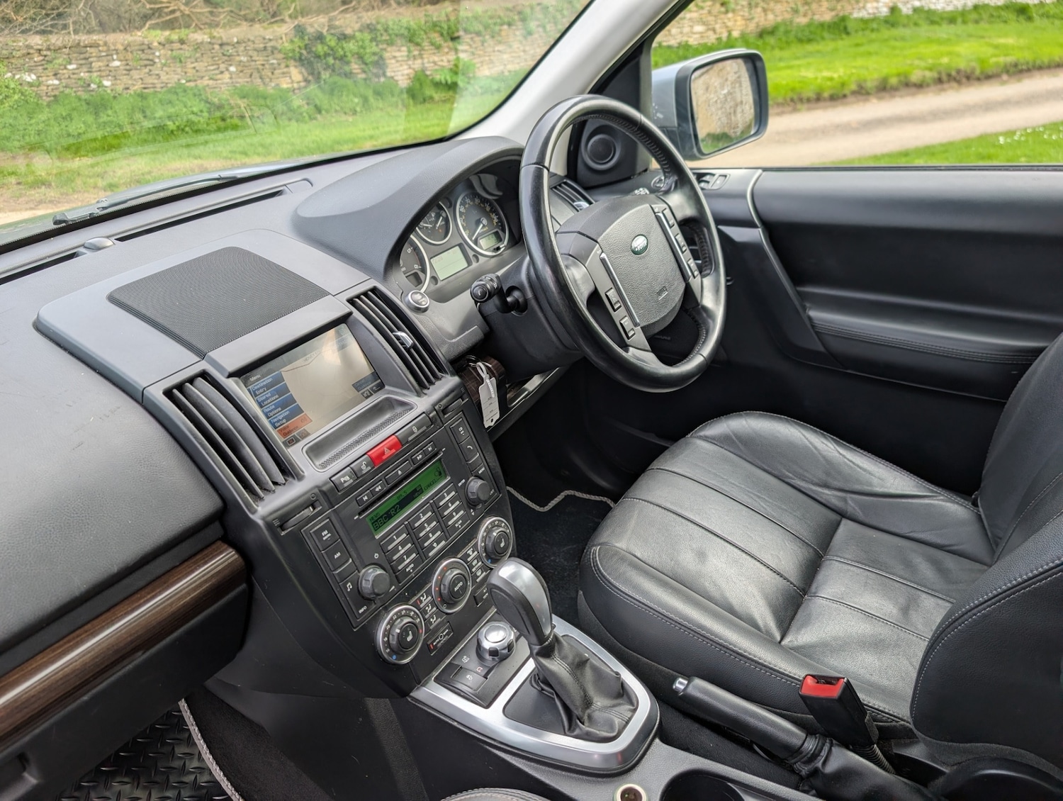 Used Land Rover Freelander 2013 for sale - 77980846: Photo 14