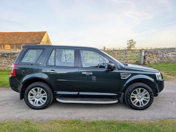 Used Land Rover Freelander 2 2009 for sale - 78385765: Photo